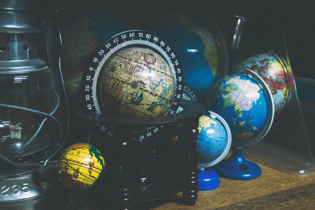 globes_opb